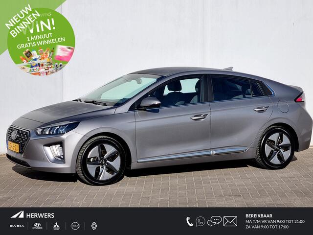 Hyundai IONIQ 1.6 GDi Comfort - Plus Automaat / Navigatie / Achteruitrijcamera / Cruise Control Adaptief / Draadloze Telefoonlader