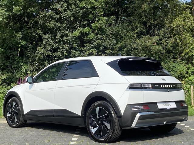 Hyundai IONIQ 5 Connect+ 84 kWh | ¤5840 KORTING | 84 KWH ACCUPAKKET | STOEL/-STUUR VERWARMING | WARMTEPOMP |