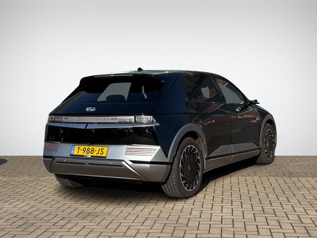 Hyundai IONIQ 5 Lounge AWD 77.4 kWh Vision Panoramadak | Digitale Buitenspiegels(DSM) | Lounge Stoelen | Head-Up Display | BOSE Audio | Vol-Leder | 360° Camera | 20'' Velgen | Rijklaarprijs!
