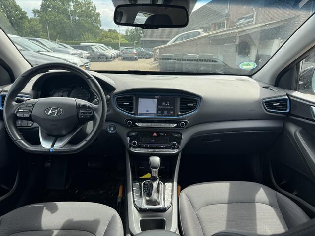 Hyundai IONIQ 1.6 GDi Comfort / Camera / Navigatie / Keyless / 15'' / DAB / Cruise Control