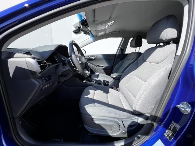 Hyundai IONIQ 1.6 GDi PHEV Comfort Automaat / Dealer onderhouden / Achteruitrijcamera / Adaptieve CC / Navigatie / Apple Carplay Android / Stuur- en stoelverwarming /