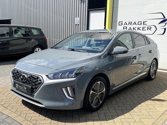 Hyundai IONIQ 1.6 GDi PHEV Premium Plug-in, Trekhaak, Infinity-Sound, Stoel/Stuurverwarming, Camera, Keyless, LED