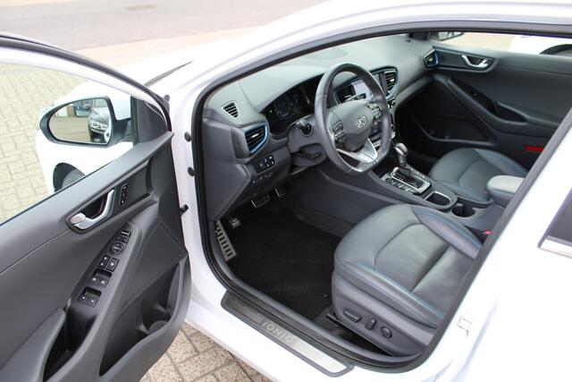 Hyundai IONIQ 1.6 GDi PHEV Premium