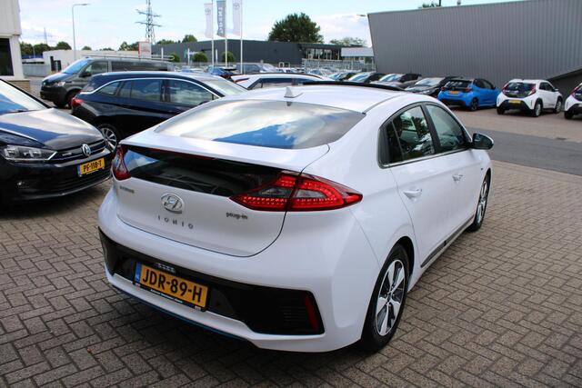 Hyundai IONIQ 1.6 GDi PHEV Premium