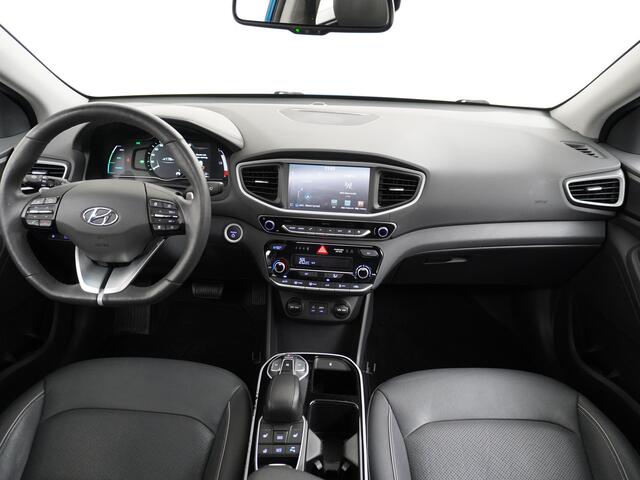 Hyundai IONIQ Premium EV Leer+elektr.Verst.+Verwarmd Schuif/Kan-dak Adapive-Cruise Apple Carplay Android Auto Navi Ecc Camera Pdc Bank+stoel+Stuur-|Verwarming Memory Keyless DAB Stoel Elek.Verstelbaar Led Bluetooth Regensensor Rijstrooksensor Origineel Nederlandse Auto