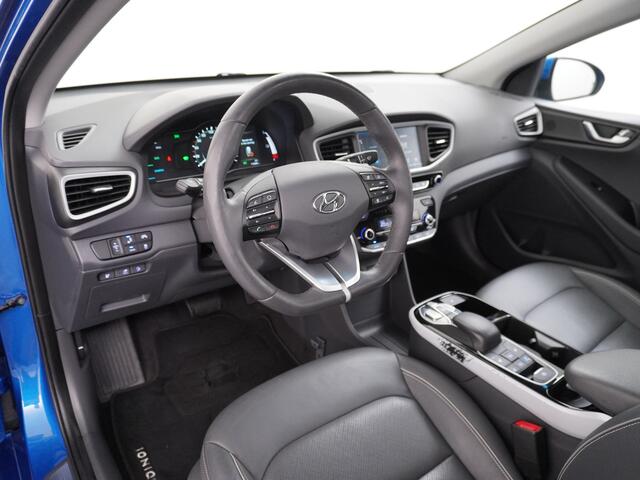 Hyundai IONIQ Premium EV Leer+elektr.Verst.+Verwarmd Schuif/Kan-dak Adapive-Cruise Apple Carplay Android Auto Navi Ecc Camera Pdc Bank+stoel+Stuur-|Verwarming Memory Keyless DAB Stoel Elek.Verstelbaar Led Bluetooth Regensensor Rijstrooksensor Origineel Nederlandse Auto