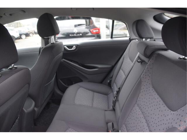 Hyundai IONIQ Comfort EV Carplay | Keyless | Camera | Adaptive cruise | DAB | Navi | LMV