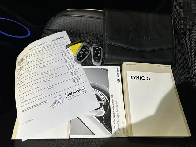 Hyundai IONIQ 5 Lounge 73kWh / Orgineel Nederlands / Dealer Onderhouden / Afneembare Trekhaak / Navigatie / Lederen Elektrisch Verstelbare Stoelen /