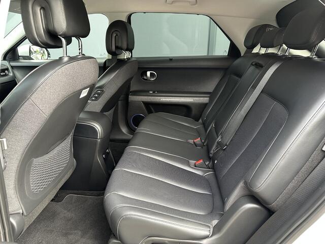 Hyundai IONIQ 5 Lounge 73kWh / Orgineel Nederlands / Dealer Onderhouden / Afneembare Trekhaak / Navigatie / Lederen Elektrisch Verstelbare Stoelen /