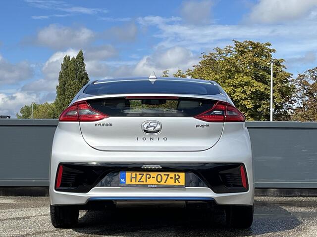 Hyundai IONIQ 1.6 GDi PHEV Premium | Adaptieve cruisecontrol | Bi-Xenon koplampen | Full map navigatiesysteem & Multimedia Apple Carplay & Android Auto |
