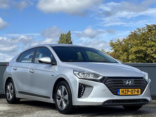 Hyundai IONIQ 1.6 GDi PHEV Premium | Adaptieve cruisecontrol | Bi-Xenon koplampen | Full map navigatiesysteem & Multimedia Apple Carplay & Android Auto |