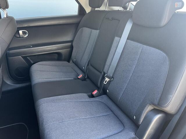 Hyundai IONIQ 5 Style 77.4 kWh Long Range / Dealer onderhouden / Fabrieks garantie tot 13-01-2028 / 1500 KG trekgewicht / Trekhaak /