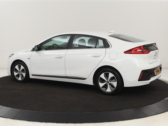 Hyundai IONIQ 1.6 GDI Comfort | Adaptive cruise | Camera | Keyless | Carplay | Navigatie | Infinity Sound | Parkeerhulp | Climate control | Bluetooth | Hybrid