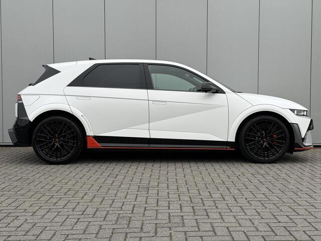 Hyundai IONIQ 5 N AWD 84 kWh Vision / UNIEK / Panoramadak / Custom 21 Inch / Stoel- & Stuurverwarming / Climate Control / Adaptive Cruise Control / 360 Camera /