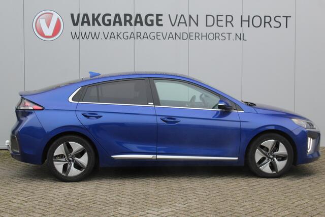 Hyundai IONIQ 1.6 GDi Hybrid Premium - Plus Uiterst nette auto Navigatie, Cruise Control, Climate Control, Trekhaak