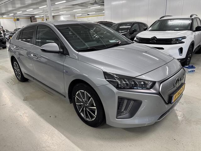 Hyundai IONIQ Comfort EV 38 kWh | Navigatie | Adaptive cruise control | Keyless