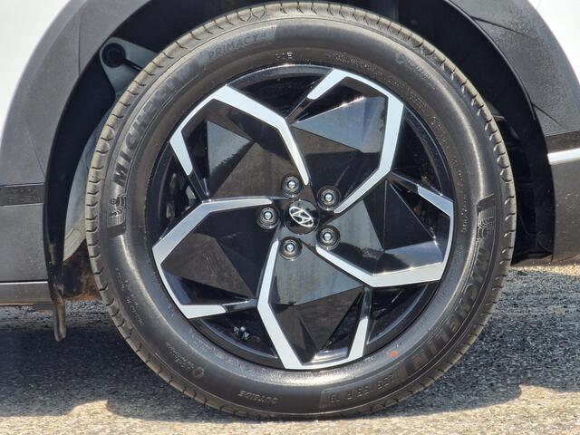 Hyundai IONIQ 5 Style 77.4 kWh | ¤15.305 KORTING | CAMERA | SENSOREN | NAVIGATIE | APPLE CARPLAY & ANDROID AUTO |