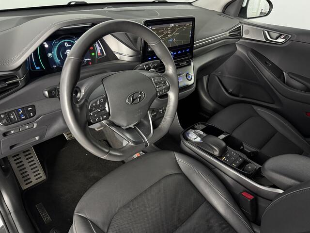 Hyundai IONIQ Premium EV 38 kWh | Facelift | Navi | Leder | 16'' velgen | Stoelen geventileerd/verwarmd |