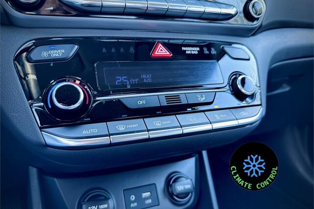 Hyundai IONIQ Electric Comfort TREKHAAK | Navi | Adaptive | Draadloze lader