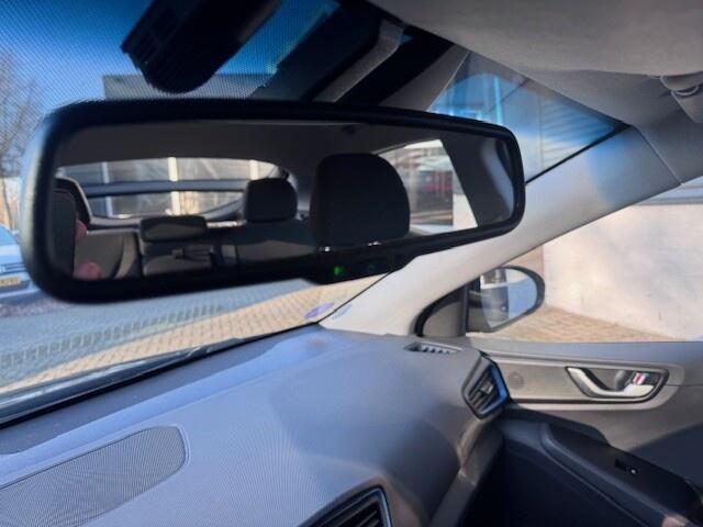 Hyundai IONIQ 1.6 GDi Comfort. Navi, Trekhaak. 5drs.