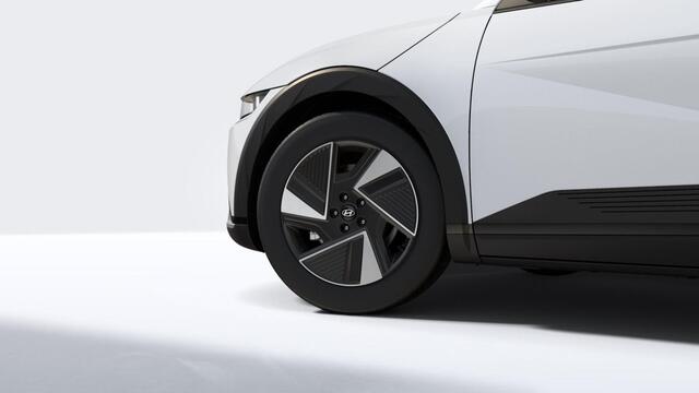 Hyundai IONIQ 5 Style 84 kWh / Incl. ¤3000,- Inruilvoordeel / 350kW-DC / levertijd 3 maanden / 570km WLPT / meerprijs kleur vanaf ¤695 /