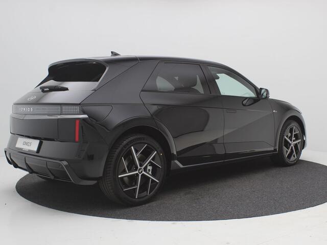 Hyundai IONIQ 5 N Line Edition 84 kWh / 3 Fase / Trekhaak / 1600KG Trekgewicht / N-Line Exterieur & Interieur / 20" LMV / Full LED verlichting / Automatische Achterklep / Warmtepomp /