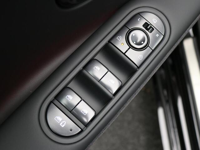 Hyundai IONIQ 5 N Line Edition 84 kWh / 3 Fase / Trekhaak / 1600KG Trekgewicht / N-Line Exterieur & Interieur / 20" LMV / Full LED verlichting / Automatische Achterklep / Warmtepomp /