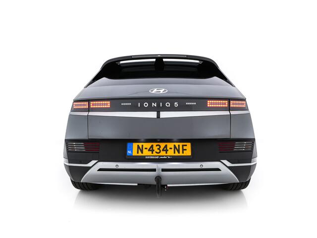 Hyundai IONIQ 5 Connect+ 73kWh [ 3-Fase ] {SOH-100%} (INCL-BTW) Aut *HEATPUMP | HEAD-UP | LEATHER | BOSE-AUDIO | FULL-LED | DIGI-COCKPIT | AMBIENT-LIGHT | DAB | SHIFT-PADDLES | HEAD-UP | NAVI-FULLMAP | KEYLESS | CAMERA | HEATED-COMFORTSEATS |