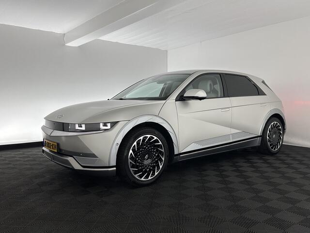 Hyundai IONIQ 5 Lounge 73kWh [ 3-Fase ] {SOH-97%} (INCL-BTW) Aut *HEATPUMP | LEATHER | PREMIUM-AUDIO | FULL-LED | ADAPTIVE-CRUISE | BLINDSPOT | DIGI-COCKPIT | AMBIENTLIGHT | DAB | SHIFT-PADDLES | HEAD-UP | NAVI-FULLMAP | KEYLESS | ...