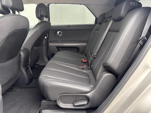 Hyundai IONIQ 5 Lounge 73kWh Automaat / 1.600 kg trekgewicht / 8 jaar Batterijgarantie / Accu SoH 100 % / CCS snelladen / Warmtepomp / HUD / Camera 360° / Leder / Elektrische stoelen & klep / Navigatie / Stuur-, stoel- & achterbankverwarming / 20" LM wielen /