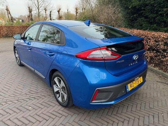 Hyundai IONIQ Comfort EV ACARPLAY/NAV/LED/CAMERA/GARANTIE
