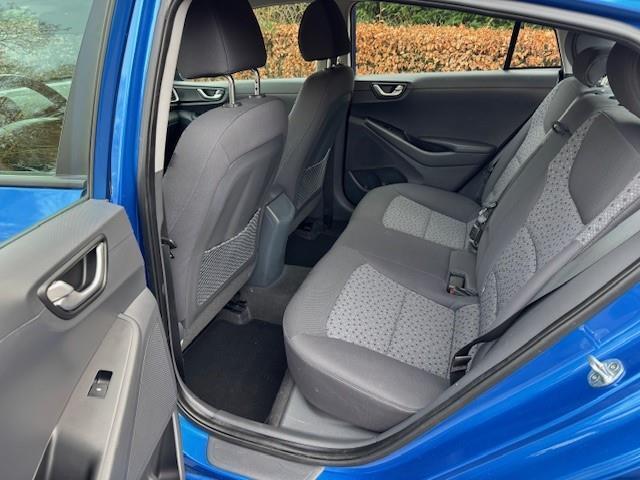 Hyundai IONIQ Comfort EV ACARPLAY/NAV/LED/CAMERA/GARANTIE