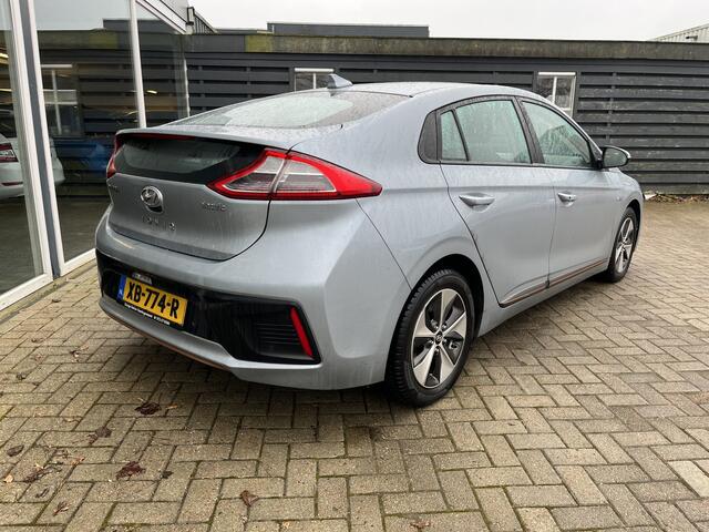 Hyundai IONIQ Comfort EV / Stoelverwarming / Cruise / Carplay / Led / Lmv