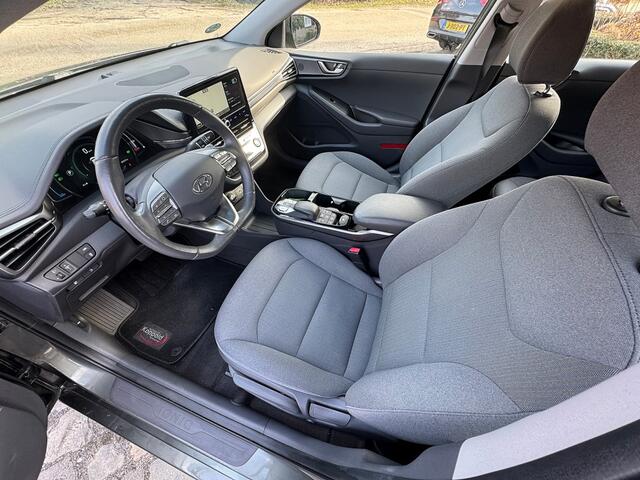Hyundai IONIQ Comfort EV 38 kWh ecc,navi,lmv,camera