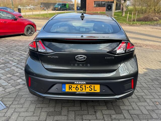 Hyundai IONIQ Comfort EV 38 kWh ecc,navi,lmv,camera