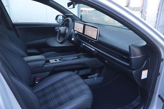 Hyundai IONIQ 6 First Edition AWD 77.4 kWh - NL- Auto!! Stoel+Stuurverw I Pano I 360 Camera