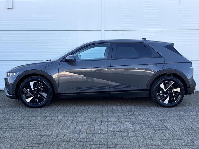 Hyundai IONIQ 5 Long Range Pure Edition 84 kWh ** Nieuw uit voorraad leverbaar **