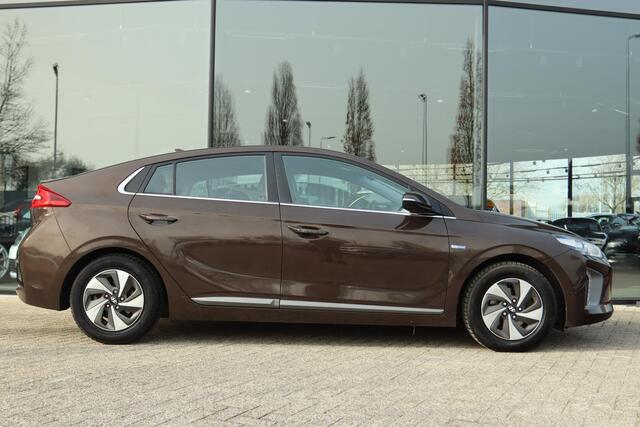 Hyundai IONIQ 1.6 GDi COMFORT AUT. | CARPLAY | ACC | CAMERA | INFINTY SOUND | PDC