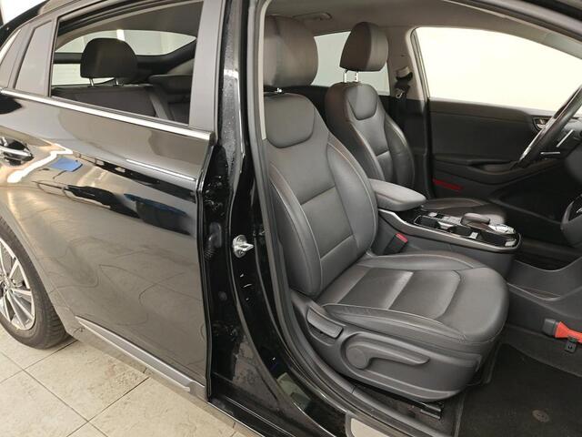 Hyundai IONIQ Premium EV 38 kWh SOH 100% !!!