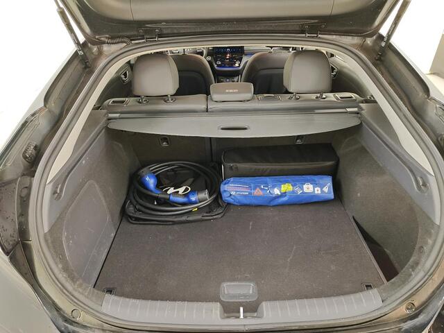 Hyundai IONIQ Premium EV 38 kWh SOH 100% !!!