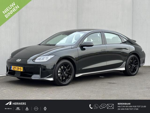 Hyundai IONIQ 6 Connect 77.4 kWh Automaat / Warmtepomp / SOH 100% / Fabrieksgarantie tot 1-2030 / 8 Jaar Batterij Garantie / Camera / 1.500 KG Trekgewicht / Adaptieve Cruise / Stoel, Stuur & achterbank Verwarming / Dodehoek / Apple carplay/Android auto /