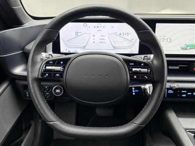 Hyundai IONIQ 6 Connect 77.4 kWh Automaat / Warmtepomp / SOH 100% / Fabrieksgarantie tot 1-2030 / 8 Jaar Batterij Garantie / Camera / 1.500 KG Trekgewicht / Adaptieve Cruise / Stoel, Stuur & achterbank Verwarming / Dodehoek / Apple carplay/Android auto /