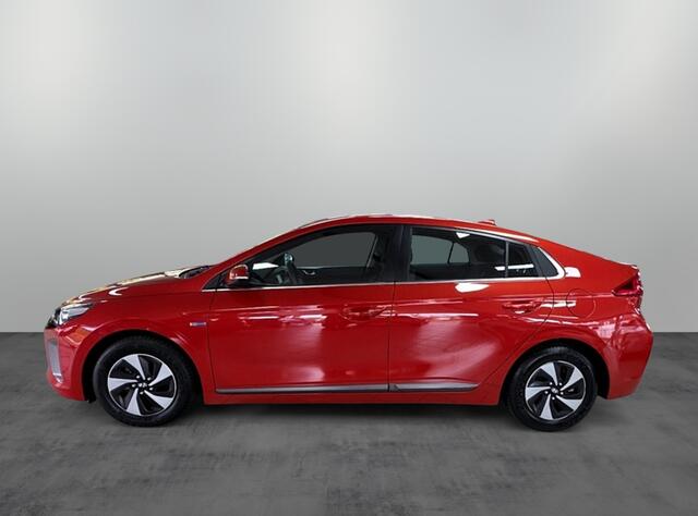 Hyundai IONIQ 1.6 GDi Hybrid / Adaptive Cruise