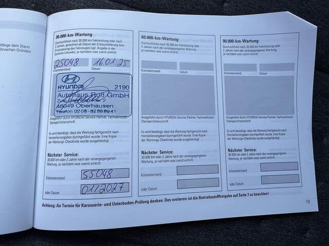 Hyundai IONIQ 5 Connect 77.4 kWh Automaat / Dealer onderhouden / Accu SoH 100% / 1.600 kg afn. trekhaak / Batterijgarantie 8 jaar / Warmtepomp / CCS snel laden / Navigatie / Apple Carplay Android / Stuur-, stoel- & achterbankverwarming / 19" LM wielen & All Season band