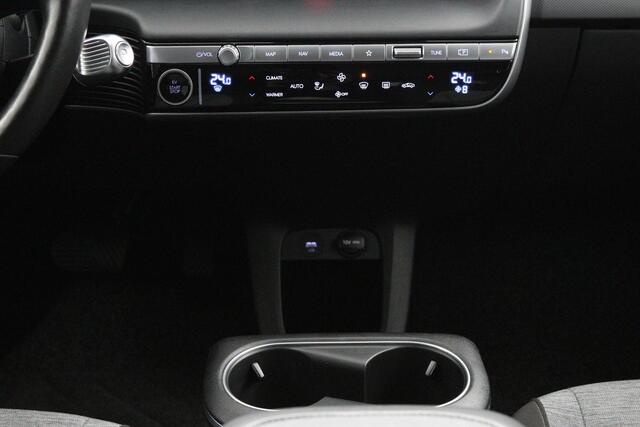 Hyundai IONIQ 5 Connect 58 kWh | Navigatie | Stoel/stuurverwarming | Elektrische bestuurderstoel