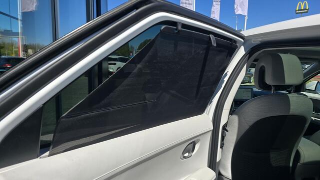 Hyundai IONIQ 5 Lounge 73kWh |NAP|1e eigenaar|BTW|Pano|Bomvol|Trekhaak