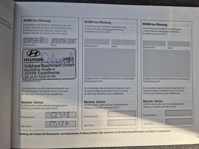 Hyundai IONIQ 5 Connect 77.4 kWh 228 pk / SOH 100% / Fabrieksgarantie tot 08-2028 / Dealer onderhouden / Panoramadak / Warmtepomp / Trekgewicht 1.600 kg / CCS snel laden / Elektrische stoelen / 20" LM Lounge wielen / Stuur- Stoel & Achterbank verwarming / Achteruitrijc