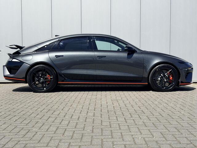 Hyundai IONIQ 6 N 84 kWh AWD / NIEUW BINNEN / 650 PK & 770 NM / 487KM WLTP / Stoelverkoeling / Stoelverwarming Voor + Achter / Stuurverwarming / 360 Camera /