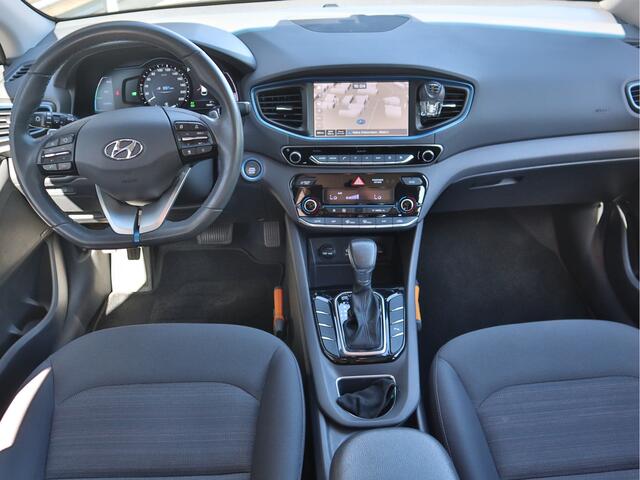 Hyundai IONIQ 1.6 GDi Comfort | Navigatie | Camera | Climate Control | Adaptive Cruise Control |