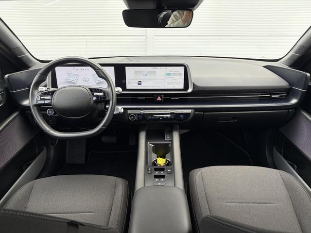 Hyundai IONIQ 6 Style 53 kWh / Soh 100% / Airco (automatisch) / Cruise control adaptief met Stop&Go en stuurhulp /
